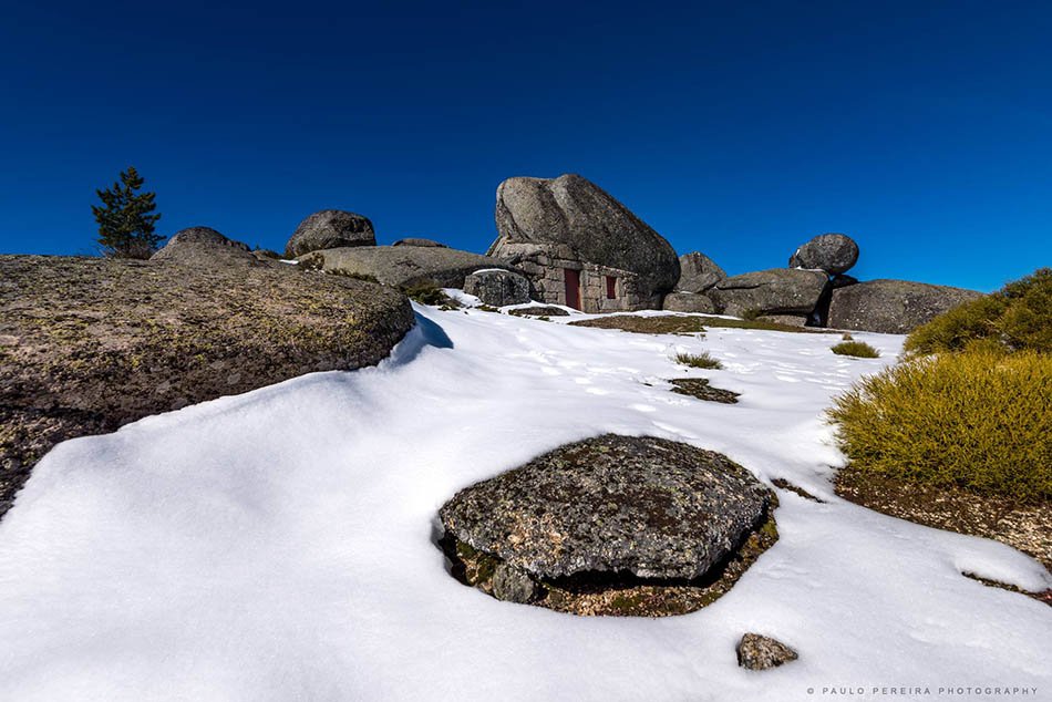Como o turismo da neve na Serra da Estrela beneficia a economia de Tondela